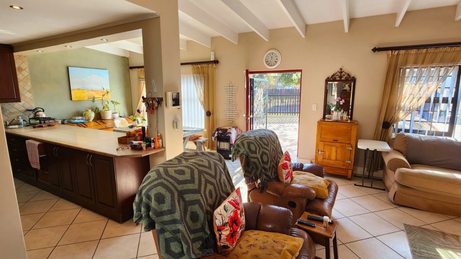 4 Bedroom Property for Sale in Dana Bay Western Cape